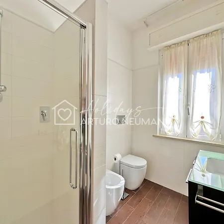 127 - Appartamento Trilocale Al Secondo Piano Con Doppi Servizi, A Numana, In Ottima Posizione, Aria Condizionata - Spiaggia White Beach Club Omaggio Dal Lun Al Ven Fino Al 02-08 公寓 努马纳